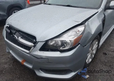 2013 Subaru Legacy 2.5I Premium из США, поврежденный, VIN 4S3BMBC63D3048458